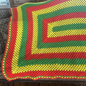 Vintage handgefertigte Oma afghanische gehäkelte Rasta Farben 65 mal 43" von I Alred. Bapt - Bild 1 von 8