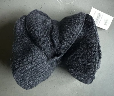 全新带标签 Coldwater Creek Bouvle Blossom 围巾 灰色针织 分层荷叶边围巾 全新! — 第 1/4 张图片