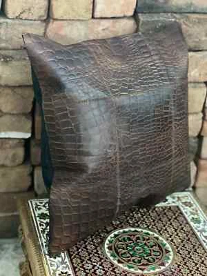 Funda Almohada Decorativa 100% Genuina Alta Calidad Cuero Gamuza Cocodrilo Foto 1 de 4