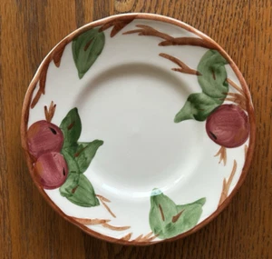 FRANCISCAN APPLE BREAD PLATE ENGLAND BACKSTAMP 6 1/4" 1985-2003 7 AVAILABLE - Picture 1 of 4