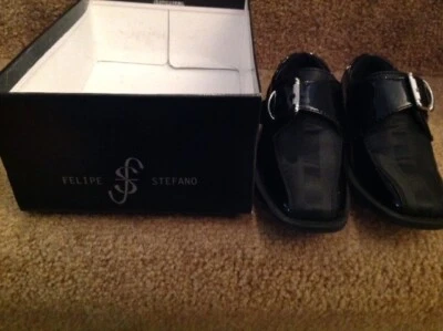 Felipe Stefano toddlers boys patent leather buckle dress/wedding shoes size 7 M - Image 1 of 4