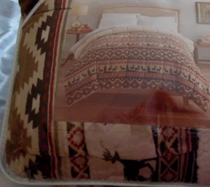 JCPenney Ultra Mink Sherpa Comforter Moose Lodge Print King New in    MF - Picture 1 of 15