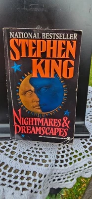 paperback fiction Nightmares and Dreamscapes by Stephen King 1st Signet pub 1994 - Image 1 of 4