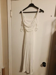 hello molly dress xs RADIO WAVES MAXI DRESS WHITE new with tags retail $89 - Picture 1 of 10