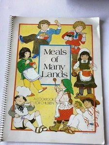 Meals of Many Lands - A Cookbook for Children By Miriam B. Loo - Foto 1 di 4