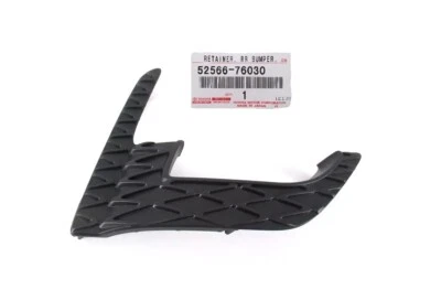 GENUINE LEXUS CT200h 2014-2017 LOWER REAR LEFT BUMPER RETAINER OEM 52566-76030 - Image 1 of 3