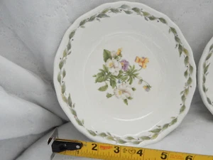 NORITAKE CASUAL GOURMET SCHALEN -- BLUMENMUSTER 2ER SET !!!!! 7940 #S 11& 13 - Bild 1 von 4
