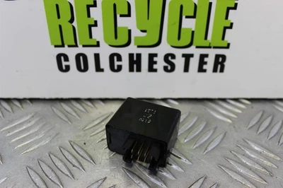 Intermitente relé Suzuki GSF 600 Bandit genuino GSF600 2000 a 2004 B151 Foto 1 de 4