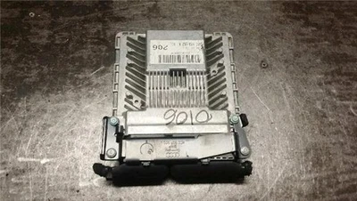 Centralina Audi a6 berlina 24 v6 24v 177 cv - Immagine 1 di 3