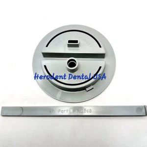 Tuttnauer RESERVOIR COVER LID WITH DIPSTICK RPI Part #TUK075 - Picture 1 of 3