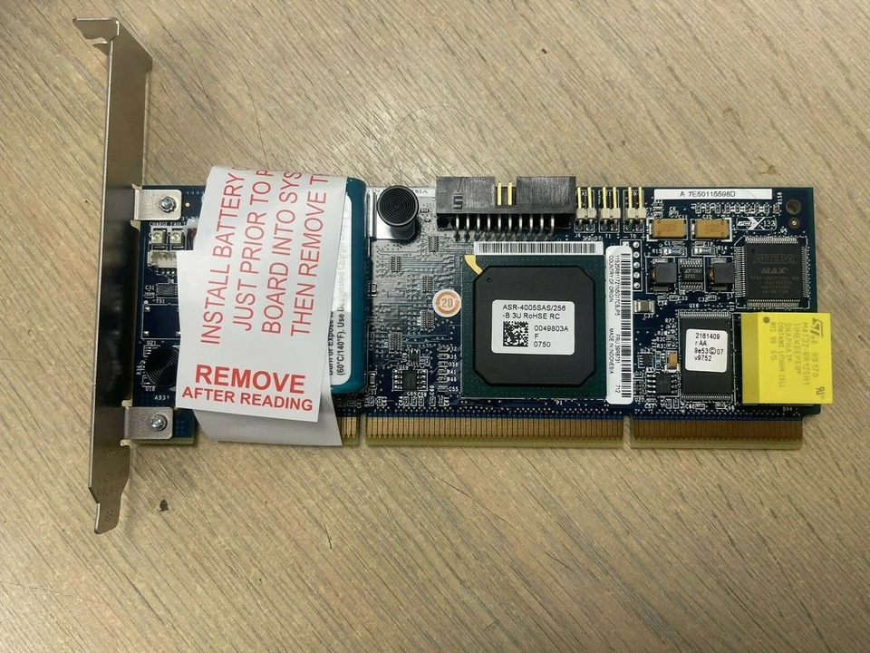 NEW x1 39R8731 IBM SAS RAID CONTROLLER CARD - Image 1 of 3