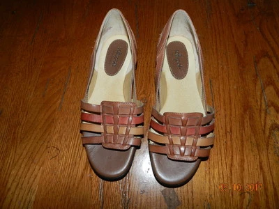 Softspots Women's Sandals Slip On Shoes Leather Brown Size 7.5M 7 1/2 M NWOB - Image 1 of 2