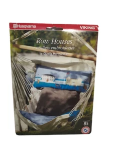 CD multiformato Husqvarna Viking Row Houses infinitos diseños bordados 85 - Imagen 1 de 6