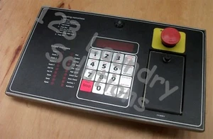 Módulo de control de lavadora de carga frontal Face Assy SPEED QUEEN F631038 USADO - Imagen 1 de 1