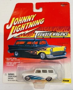 JOHNNY LIGHTNING THUNDER WAGONS Custom Rambler Wagon 1:64 SCALE DIECAST MOC - Picture 1 of 7