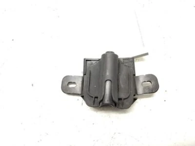 Оригинальная защелка замка капота для левой руки для Volvo 60 серии S60 2011-2013 годов выпуска 31218878 - Изображение 1 из 4