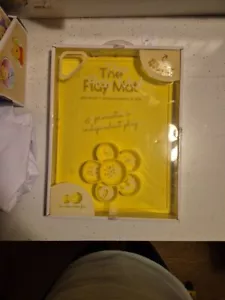 Happy Playmat- 24 Months + (Yellow) 100% Silicone Suction with Built-in Placemat - Picture 1 of 2