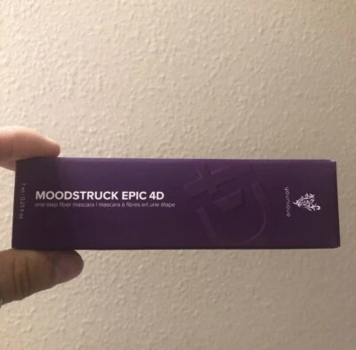 YOUNIQUE MOODSTRUCK 4D EPIC LASH MASCARA• BLACK •NEW - Image 1 of 2