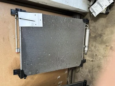 AC Condenser Fits 09-13 INFINITI FX SERIES 1726029 - Image 1 of 4