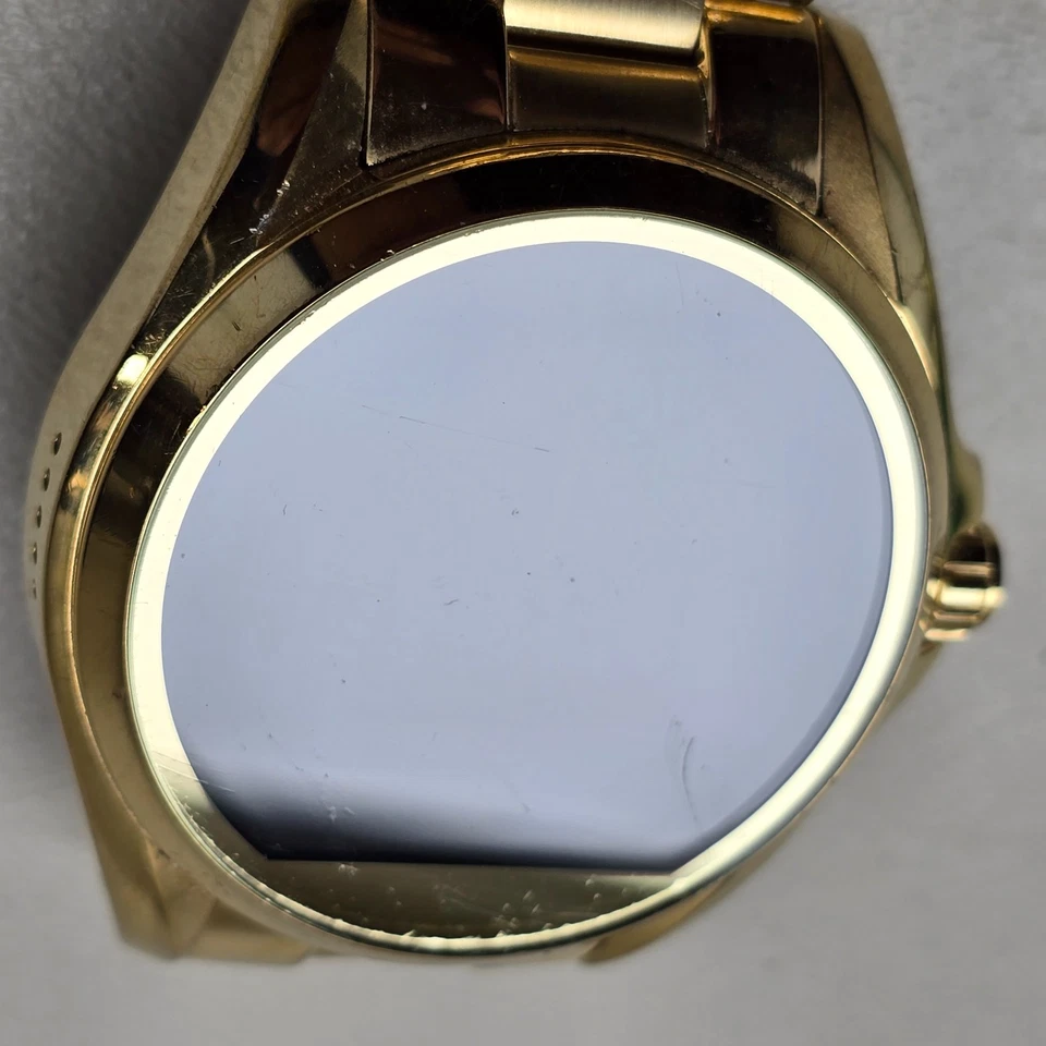 Умные часы Michael Kors Access DW2 золотистые Wear OS - Изображение 1 из 4