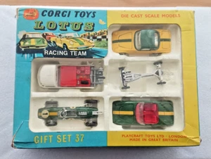 Set Regalo Vintage Corgi Toys 37 Lotus Racing Team Scatola Originale - Foto 1 di 15