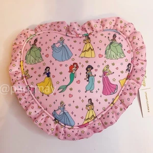 Disney Stoney Clover Lane- Never Stop Dreaming Princess Heart Pouch (NWT) - Picture 1 of 9
