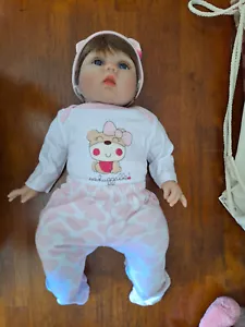 Yesteria Lifelike Reborn Baby Doll | 22 Inches | Girl w/ Two Outfits & accs NEW - Picture 1 of 7