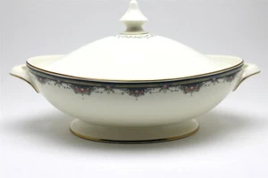 Royal Doulton Albany H5121 Oval Covered Vegetable - Picture 1 of 4
