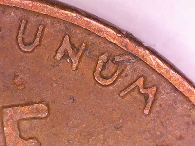 1942 P Lincoln Wheat Penny with Possible Die Chip/Die Gouge on Reverse - Image 1 of 4