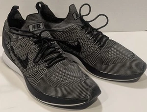 Scarpe da corsa sportive Nike Air Zoom Mariah Flyknit Racer Oreo 918264-008 da uomo 14 - Foto 1 di 11