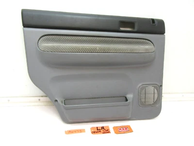 PANEL DE PUERTA TRASERA CUBIERTA DE ALTAVOZ LADO IZQUIERDO LADO CONDUCTOR para 96 97 98 MAZDA MPV VAN Foto 1 de 4