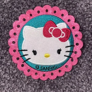 Hello Kitty Appliqué Patch craft kit - Picture 1 of 3