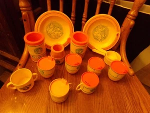 CABBAGE PATCH PLASTIC lot of doll feeding stuff - Picture 1 of 4