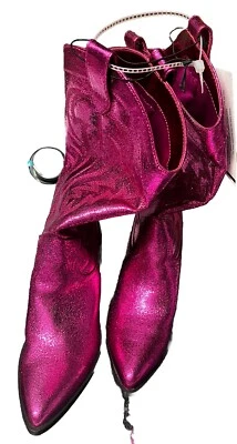 NEW Nine West Women's Metallic Fuchsia Western Cowboy Boots, Size 6 (M), No Box - Image 1 of 4