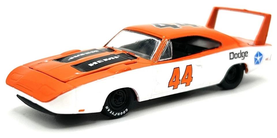 M2 MACHINES 1969 DODGE CHARGER DAYTONA HEMI AUTO HAULERS LOOSE - Image 1 of 4
