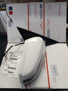 2010-2017 MERCEDES BENZ E350 Power Side View Mirror Right mirror 2 plugs 9-14 - Picture 1 of 7