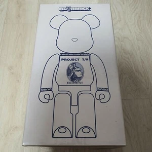 Bearbrick CENTURION 400% White Medicom Toy Be@rbrick - Picture 1 of 2
