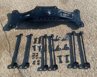 Subchasis trasero Toyota Camry 2009 K-Member K cuadro Avalon Solara ES300 02/11 Foto 1 de 4