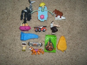 Lot Of 12 Assorted Plastic Used Happy Meal Toys Burger King - Picture 1 of 7