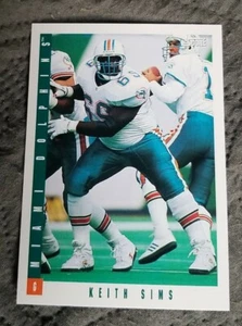 1993 Score Football Card #393 Keith Sims - Miami Dolphins - Picture 1 of 2