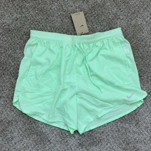 Nike Pantaloncini da Corsa Uomo Large Stride Dri-FIT 5" 2-in-1 Verde FN2992-376 NUOVI - Foto 1 di 6