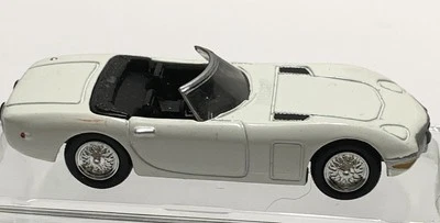 Johnny Lightning James Bond 007 You Only Live Twice Toyota 2000-GT White 1:64 - Image 1 of 4