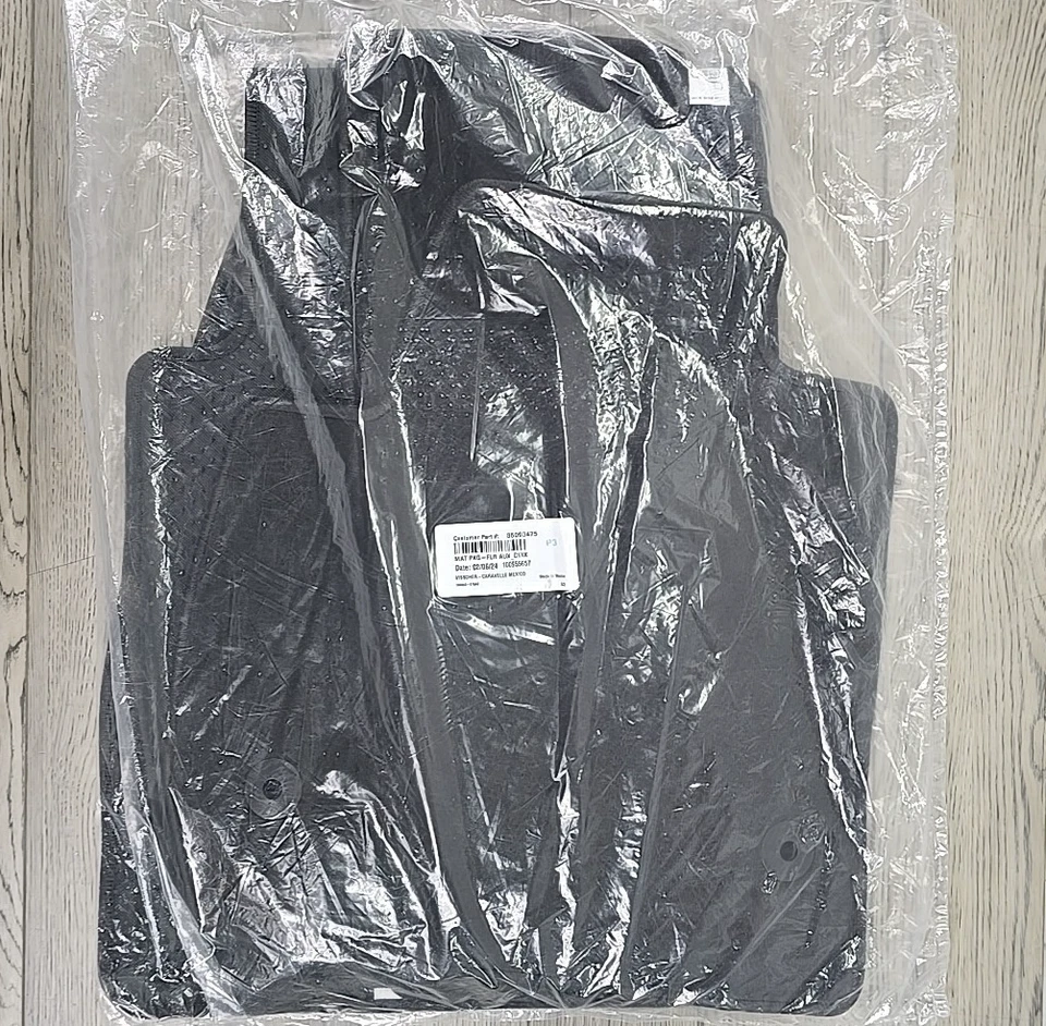 Alfombrillas negras para Cadillac XTS 2020-2024 ciertos niveles de acabado 85090475 Foto 1 de 4