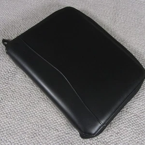 Franklin Covey NERO 7 - 1" Pianificatore raccoglitore anelli 10" x 8" ecopelle - Foto 1 di 23
