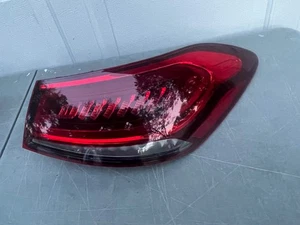 MERCEDES GLE CLASS TAIL LIGHT RIGHT EM ORIGINAL GENUINE OEM - Picture 1 of 4