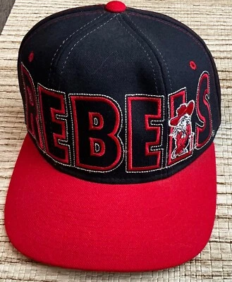 Sombrero de iniciación Ole Miss Rebels ajustado Universidad de Mississippi negro rojo nuevo sin etiquetas Foto 1 de 4