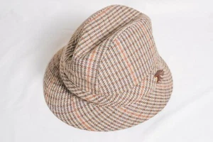 DORIC HAT BY ATTABOY SIZE M Check Pattern VINTAGE Made In Britain - Picture 1 of 6