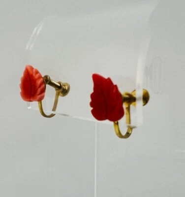 Vintage Art Deco Coral Earrings Korallen Ohrringe Blatt Handgeschnitzt 1920s - Bild 1 von 4