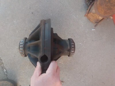 Eaton H110 Carrier Case Side  Spider Gear Case 27 Spline  1 1/2 Ton Differatal  - Image 1 of 4