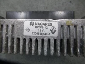 RENAULT MEGANE X32/X95 09/10- HEATER CONTROL UNIT 8200558438 - Picture 1 of 2